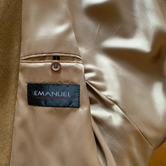 Vintage Emanuel Ungaro Cashmere Blazer - Picture 4 of 5